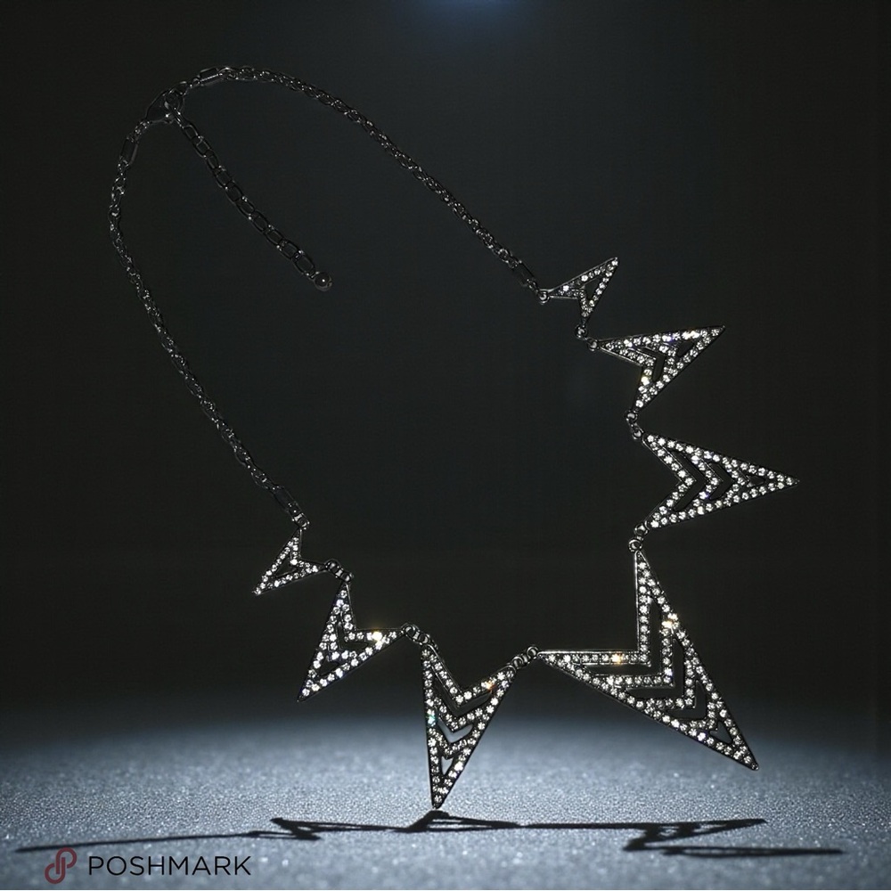 💖 Geometric Rhinestone Zigzag Statement Necklace 💖